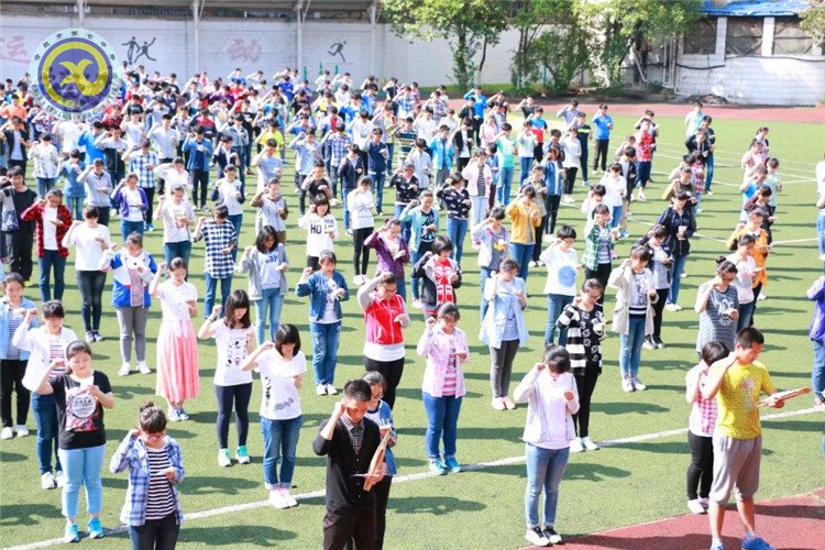 拥抱母校 祝福新校 你60我18(图3)