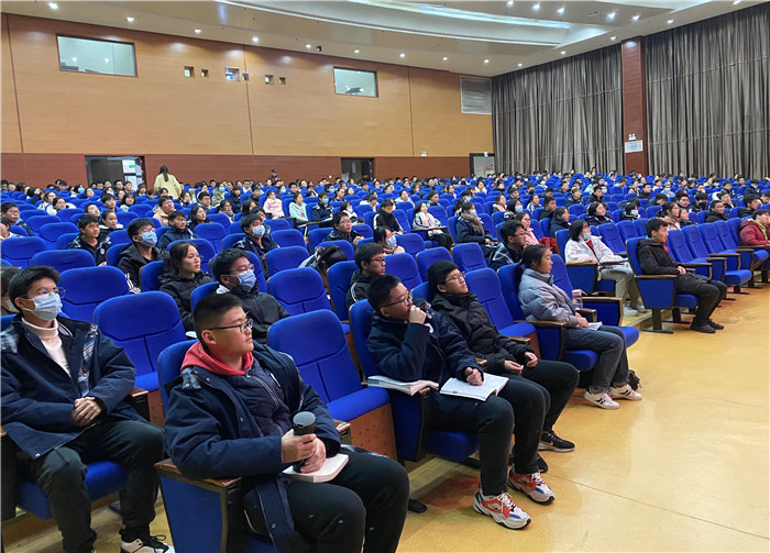 团委:戏曲讲堂进校园,传统文化共传承(图2)