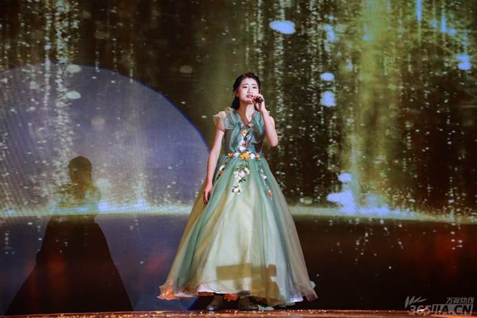 万家热线:艺术与美结合的文化盛宴 合肥七中2021贺岁大片“上映”(图)(图13)