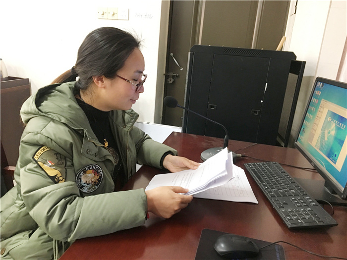 团委：高三学子冬日寒，“心晴”广播送温暖(图1)