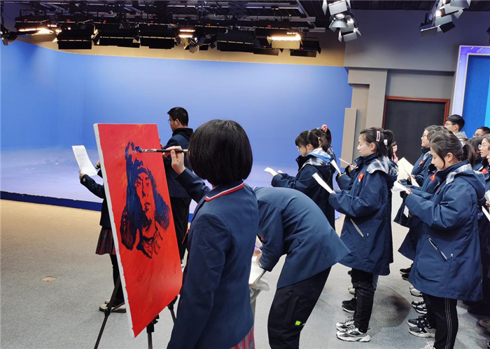 合肥七中开展“学习红色历史·弘扬雷锋精神”主题升旗仪式活动(图4)