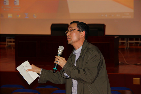 ——2015届高三系列工作侧记      时光飞逝,转眼间,2015年的高考已迫在眉睫,有着多年备战高考经验的七中人深知(图5)