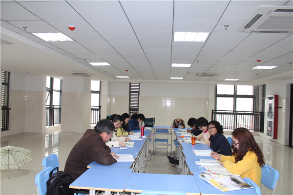 构建研修型学科团队  教研文化悄然形成(图4)