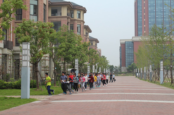 合肥七中9•18“珍爱和平,热爱生命”主题教育活动圆满落幕(图1)