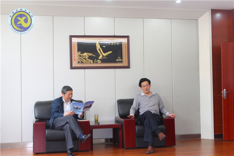 市教育局查凯局长深入学校调研(图7)