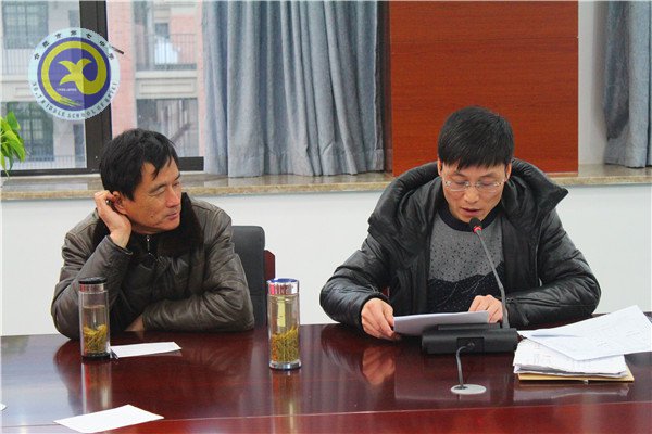 立足本职,向奉献看齐(图1)