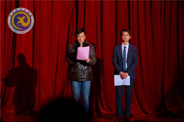 师生欢聚迎新年,载歌载舞谱新篇(图4)