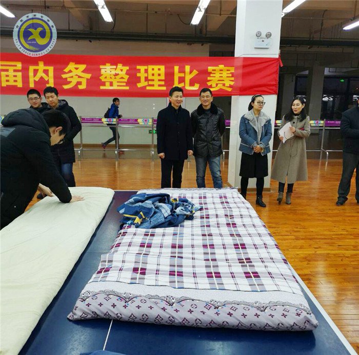 “赛”出风采 “叠”出自信(图5)