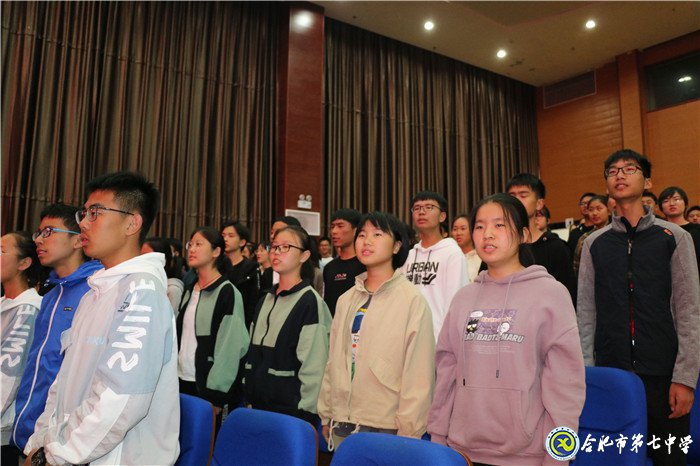 专家讲座进校园 学子有福享盛宴(图3)