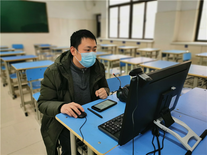 抗疫教育两不松,七中地理在行动(图1)