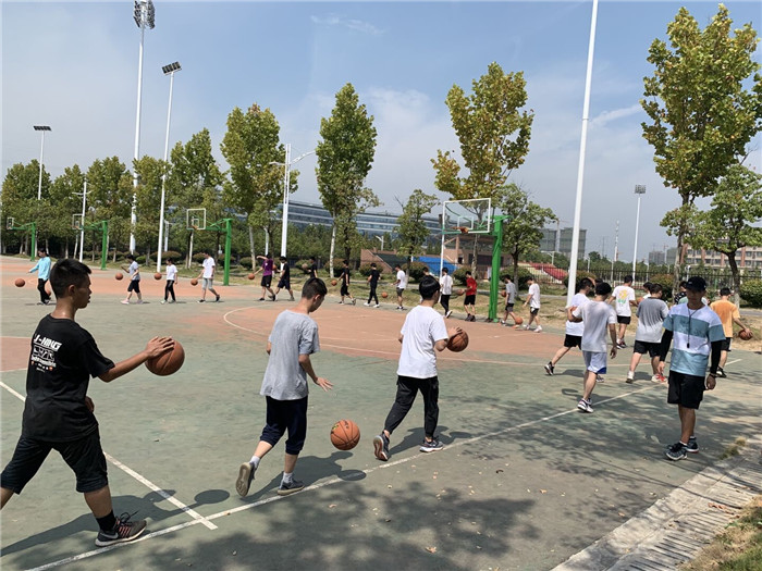 党员引领合肥七中全员示范课——体育组党员示范课(图2)