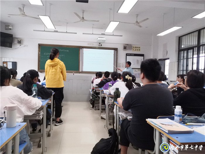 党员教师树模范,骨干教师展风采(图2)