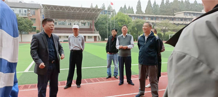 合肥七中离退休教师们坚持节假日认真集训(图1)