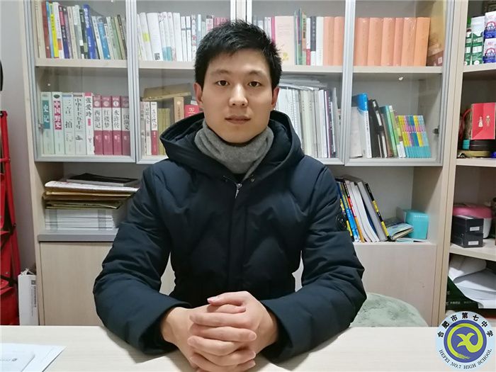 张楠.jpg 张楠.jpg