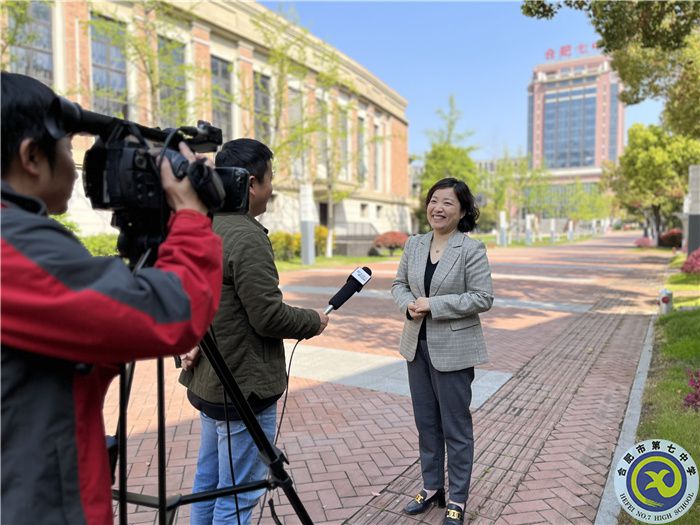 合肥七中同学自发参与安徽经视第十八季“映山红”行动(图5) 合肥七中同学自发参与安徽经视第十八季“映山红”行动(图5)
