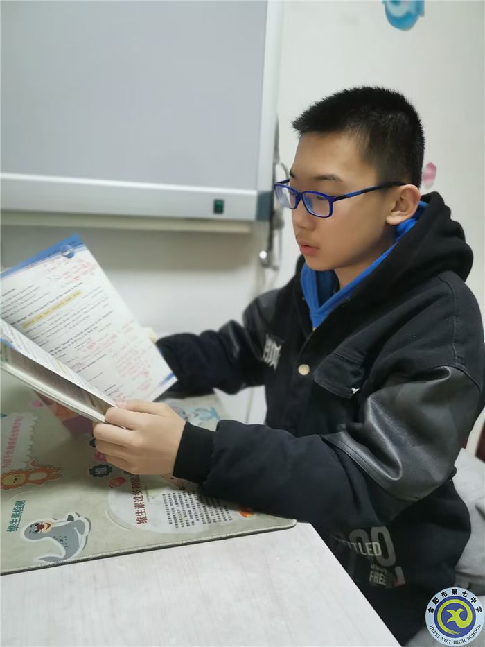 梁卓然,寿春中学.jpg 梁卓然,寿春中学.jpg