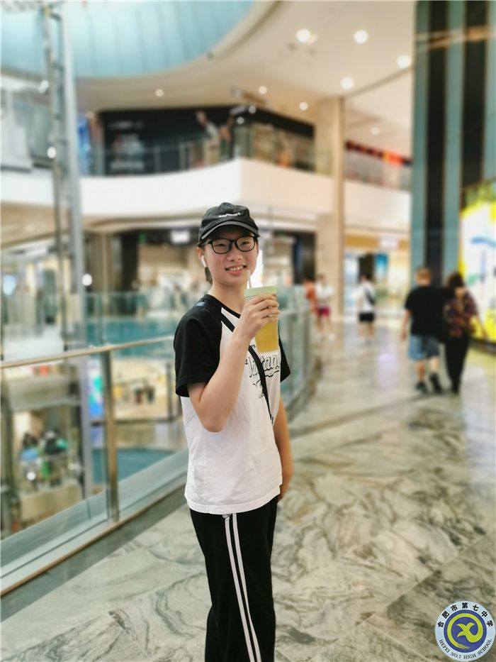 孙云歆,五十中天鹅湖校区.jpg 孙云歆,五十中天鹅湖校区.jpg