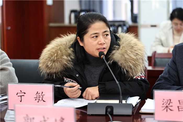 合肥市学生心理健康工作座谈会在合肥七中举行(图8) 合肥市学生心理健康工作座谈会在合肥七中举行(图8)