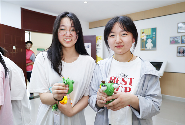 领取奖品.jpg 领取奖品.jpg