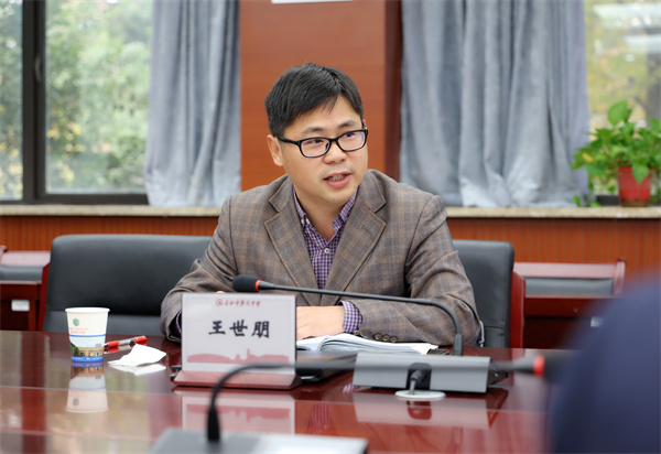 宿松县程集中学一行莅临合肥七中参观交流(图6) 宿松县程集中学一行莅临合肥七中参观交流(图6)