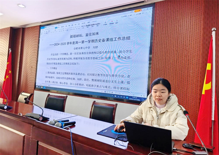 刘婷.jpg 刘婷.jpg