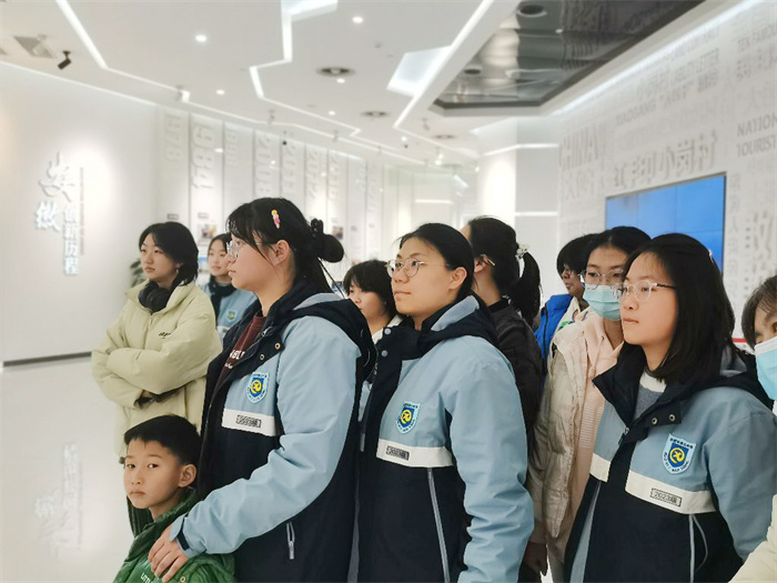 活动留影3.jpg 活动留影3.jpg