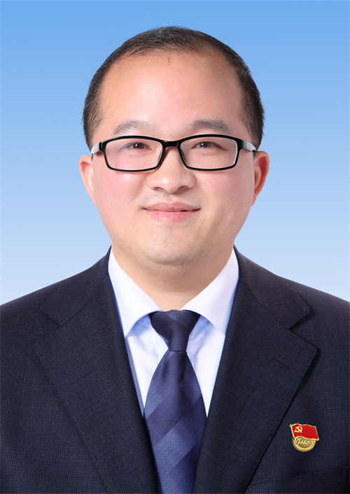 孙涛 高一级部副主任.jpg 孙涛 高一级部副主任.jpg