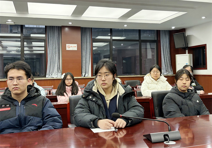 合肥七中高二年级召开卓越学子座谈会(图4)